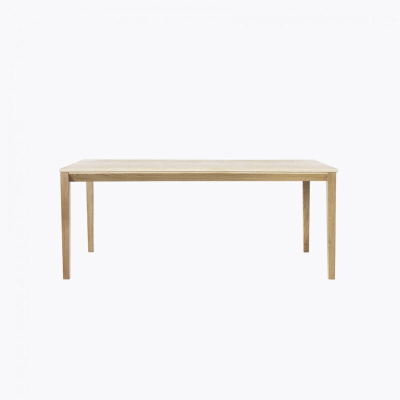 Tainus pöytä, tammea, 180x95 cm, Juha Mäkelä design.