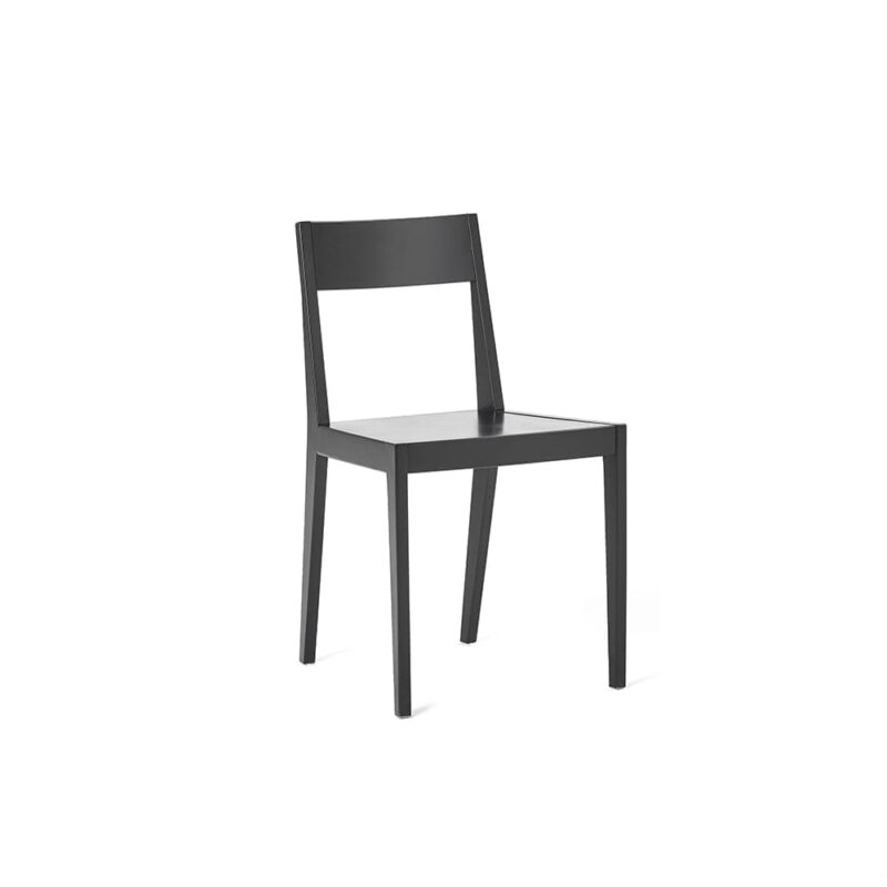 Jurvan Koivu-tuoli, mustaksi petsattu koivua, Juha Mäkelä design.